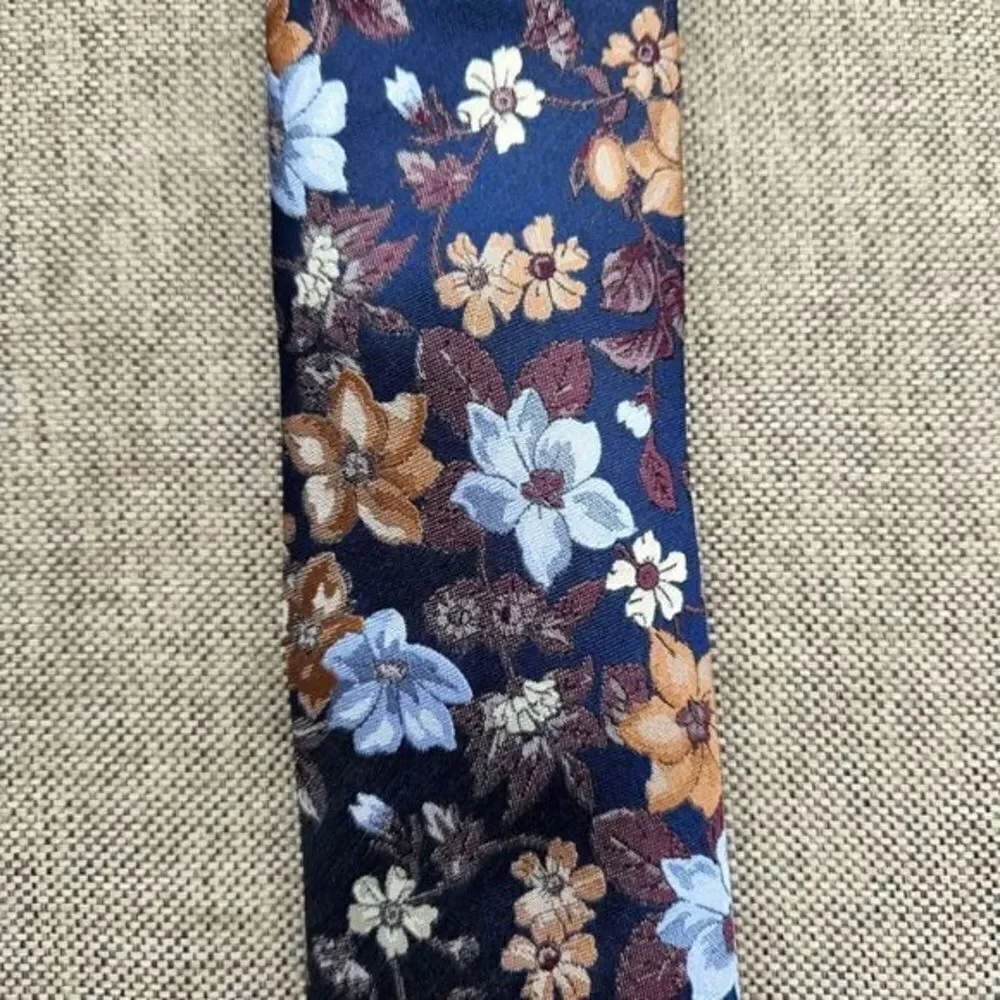 Prestige Menswear Floral Tie‎